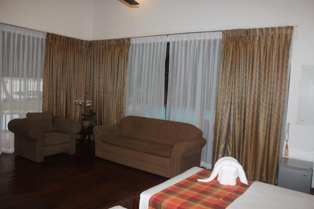 Blue Water Villa 필리얀달라 외부 사진