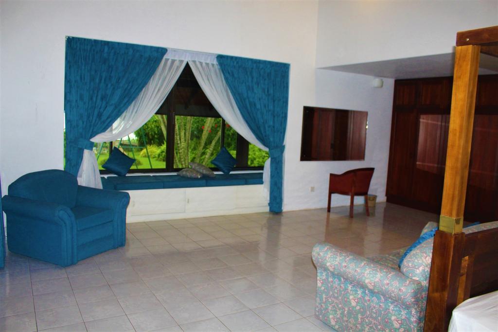 Blue Water Villa 필리얀달라 외부 사진